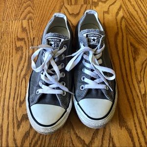 Grey converse shoes
